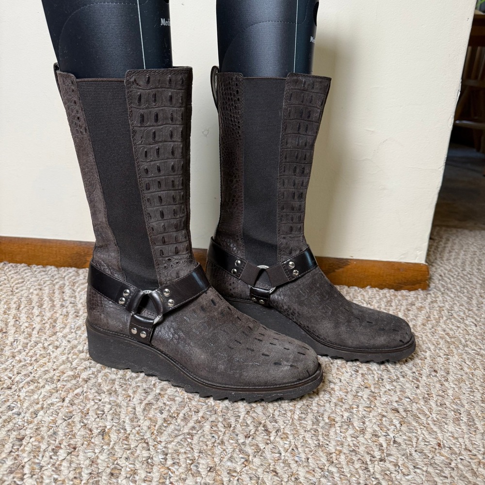 Donald J Pliner Hardy Brown Leather Embossed Crocodile Harness Wedge Boots 8.5M